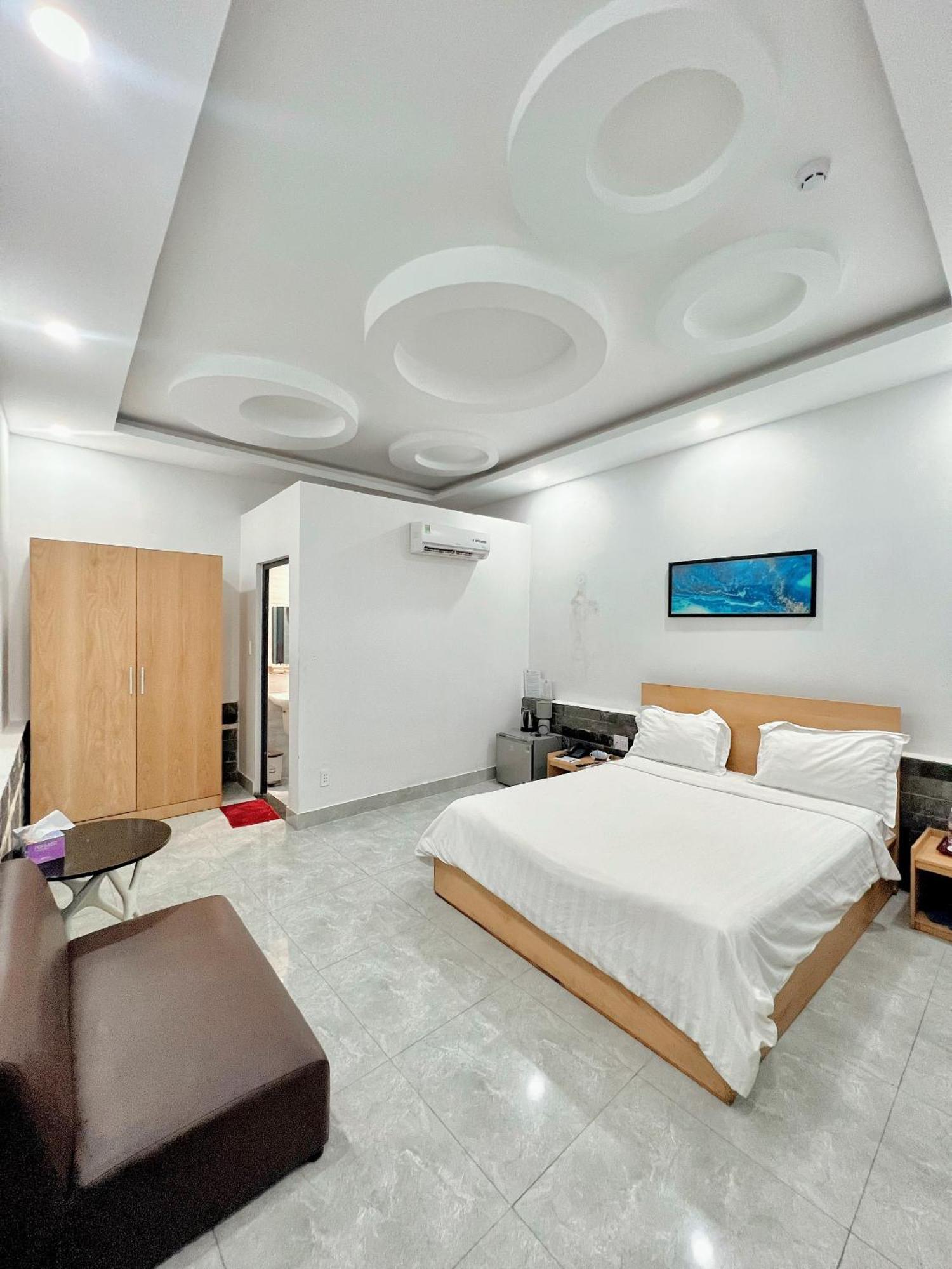 Hotel Khách sạn Khang Điền 2 Thu Dau Mot Esterno foto